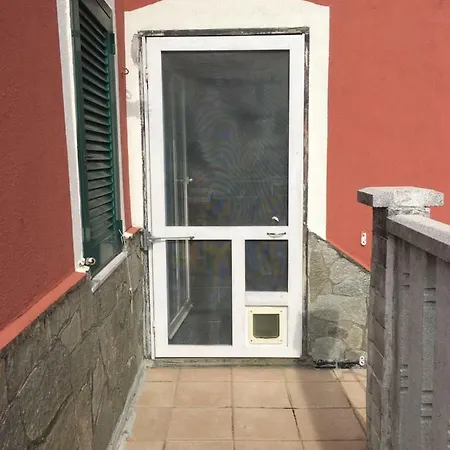 La Casa Di Zoe Apartment *