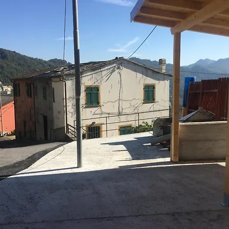 La Casa Di Zoe Apartmán Uscio